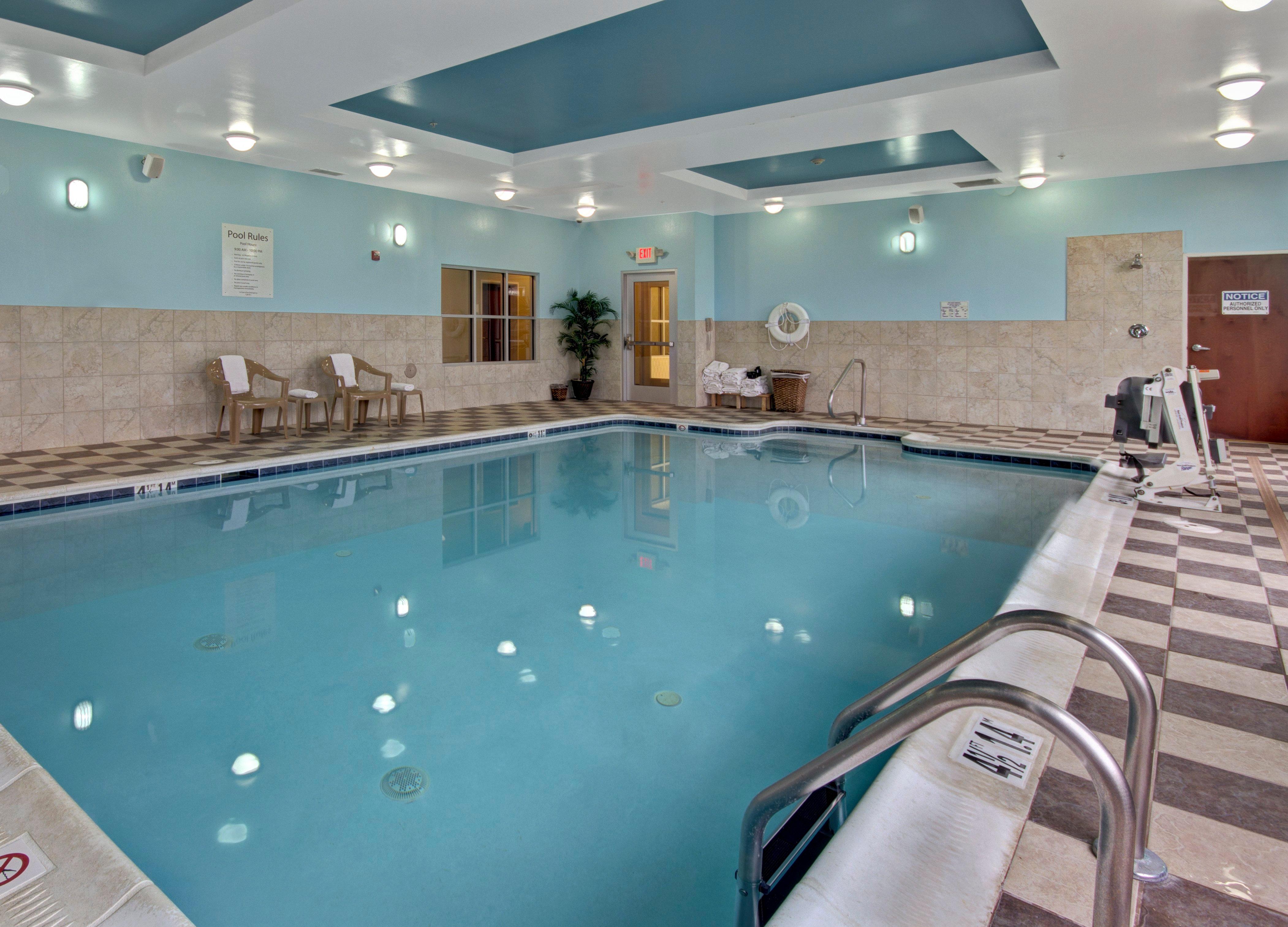 Holiday Inn Christiansburg Blacksburg By Ihg Eksteriør billede