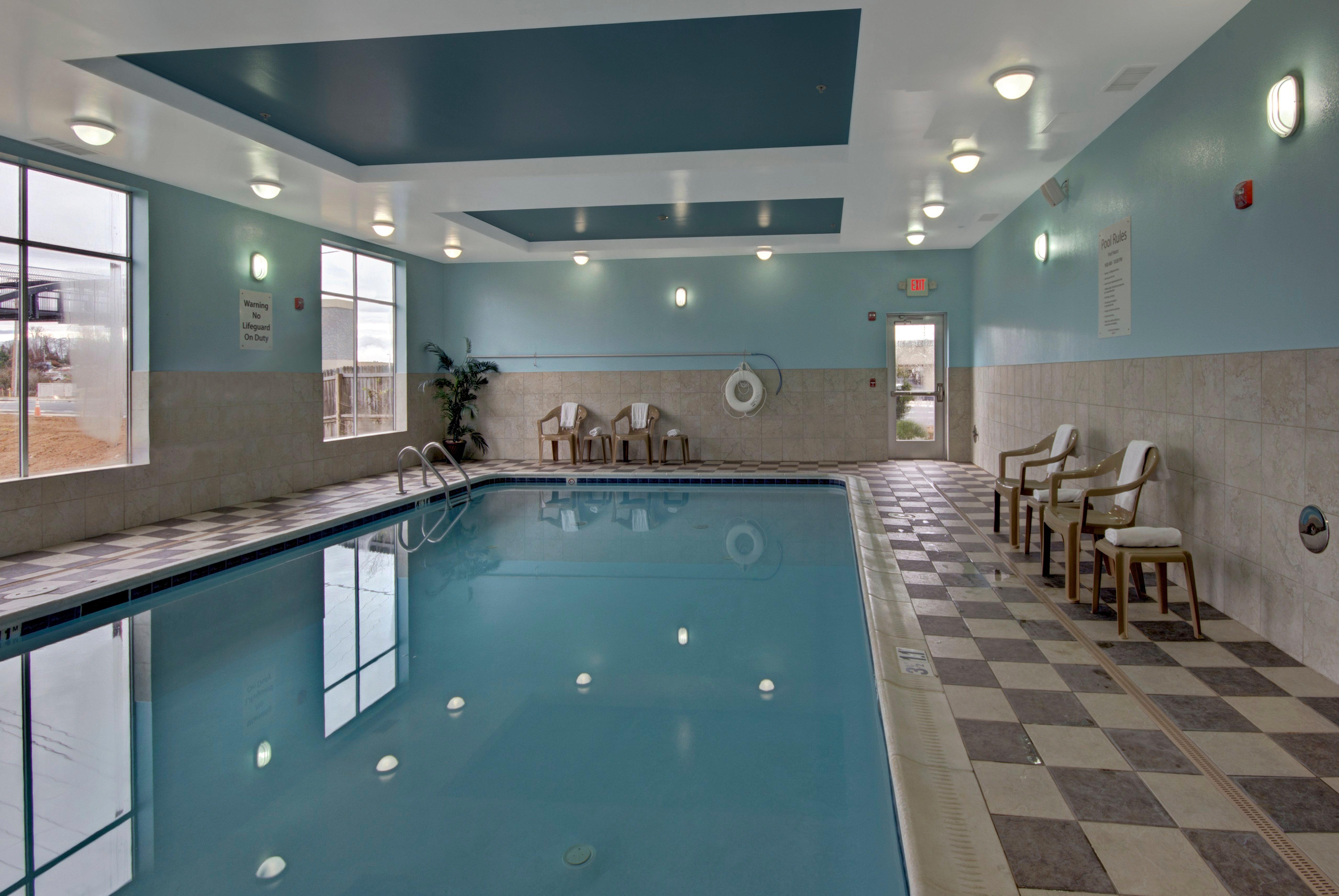 Holiday Inn Christiansburg Blacksburg By Ihg Eksteriør billede